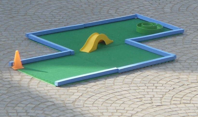 The S-bend hole using interlocking astro grass tiles