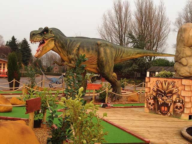 Dinosaur, crazy golf