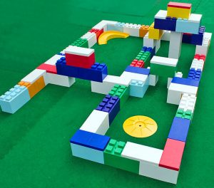 Megabricks lego crazy golf hole
